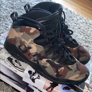 COPY - Jordan 10 Retro Woodland Camo 9.5